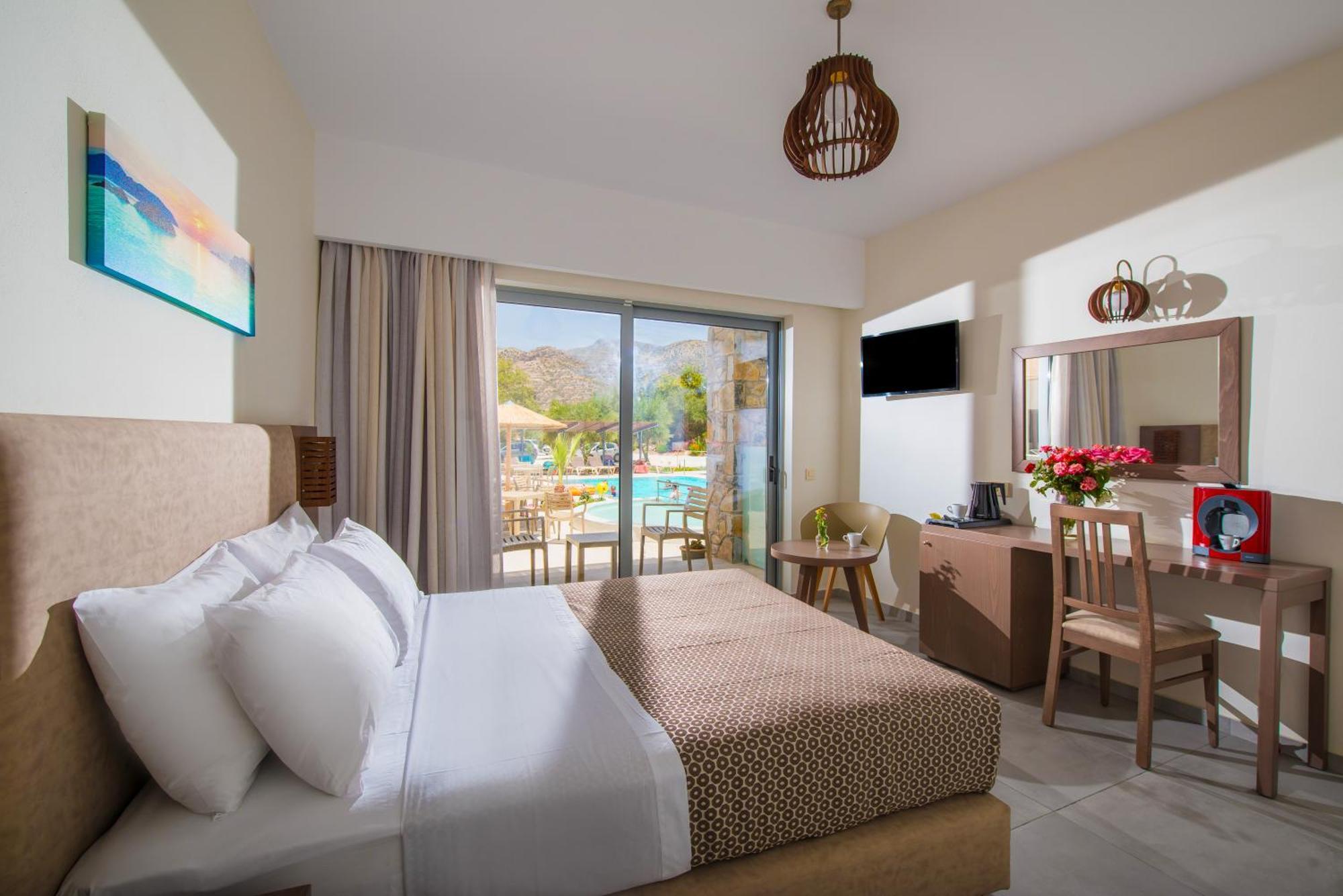 South Coast Hotel Макригиалос Экстерьер фото